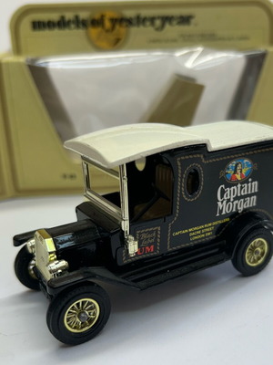 Matchbox 1978 Models of Yesteryear Y-12 Ford T 1912 Captain Morgan new