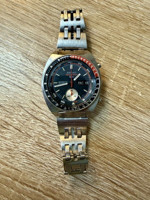 Seiko 6139-6031 Coke Vintage Chronograph watch used with original bracelet