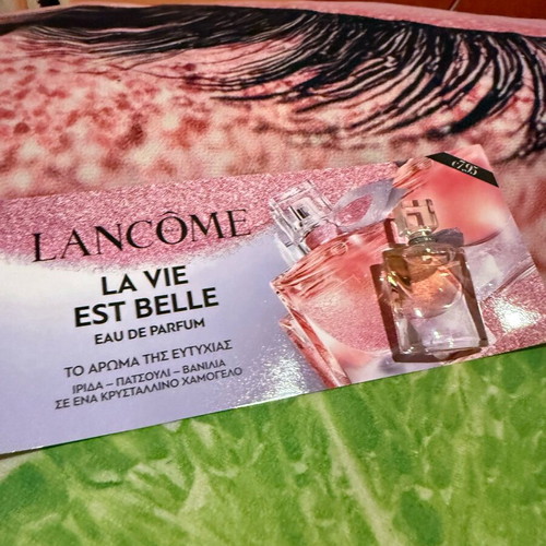 Lancôme La Vie Est Belle Eau de Parfum mini perfume new 7.5 ml