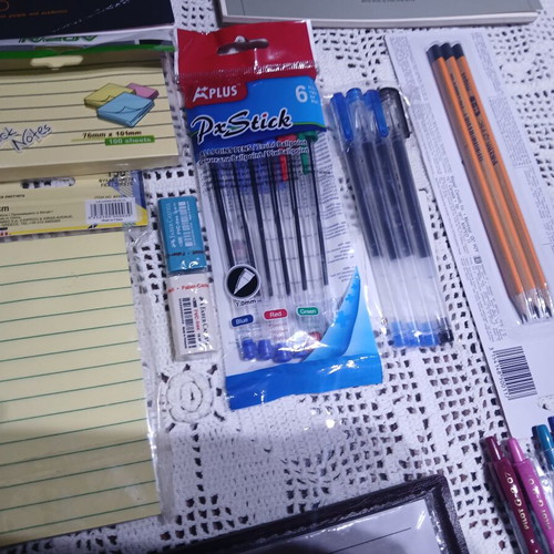 Complete stationery set with case and leather organizer, new