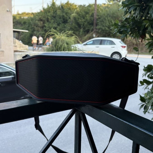 Teufel Rockster Cross Speaker like new, portable Bluetooth