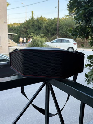 Teufel Rockster Cross Speaker like new, portable Bluetooth