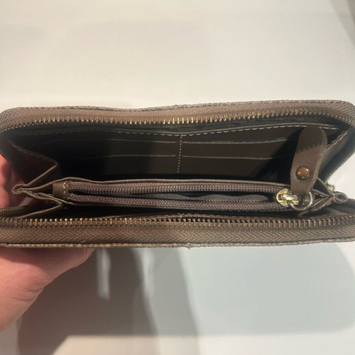 Thiros large beige women's wallet used with multiple card slots