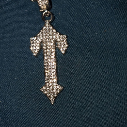 Trapstar chain like new, shiny white and grey