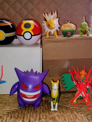 Jazwares Pokémon Figures and Poké Ball used, set of 7 pieces
