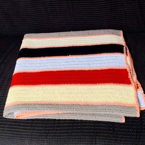 Vintage handmade knitted throw blanket 180x90cm like new