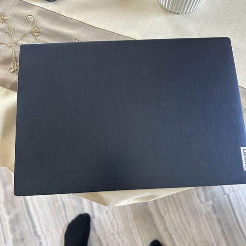 Lenovo Ideapad 3 laptop Ryzen 7 3700, 8GB RAM, 256GB SSD, Windows 11