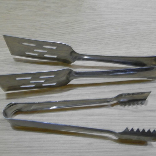 Stainless steel ice and food tongs like new, set of 2 pieces