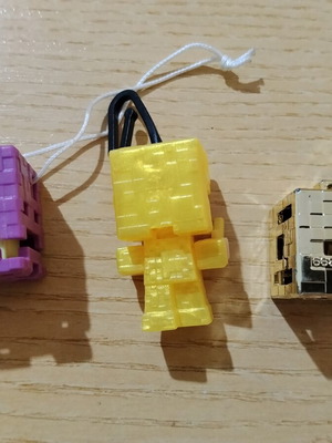 Minecraft Kinder toy pack