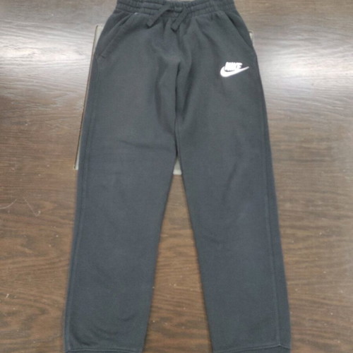 Nike boys black fleece tracksuit like new, size 158 cm