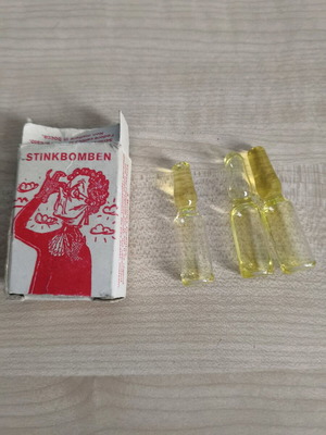 Vintage Stinkbomben smell ampoules used madein Austria