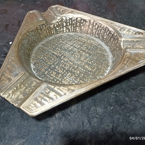 Bronze ashtray used in very good condition