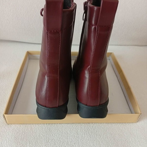 Women's anatomical boots M&M like new, size 37, burgundy