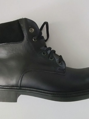 Leather ankle boots new, size 43, black