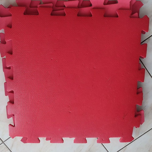 ELC play mats used, set of 7, red and orange