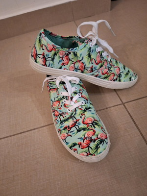 Esmara canvas shoes like new, colorful, size 36 with flamingo design