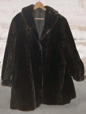 Eco fur coat like new, brown, size M/L, Made IN France