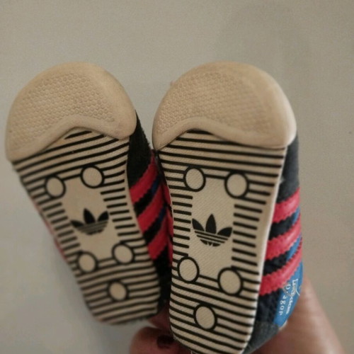 Adidas baby shoes used in very good condition
