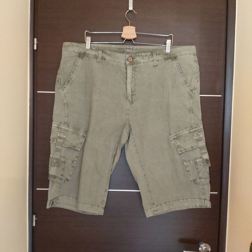 Men's shorts used, size 3XL but max 2XL