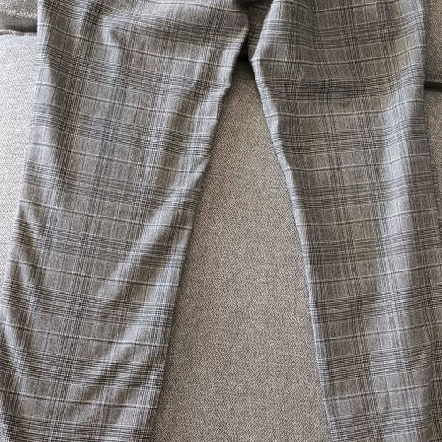 Zara checked black and white mid-length pants size XS like new