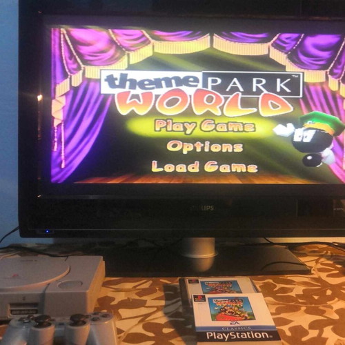Theme Park World PlayStation 1 used, complete with booklet