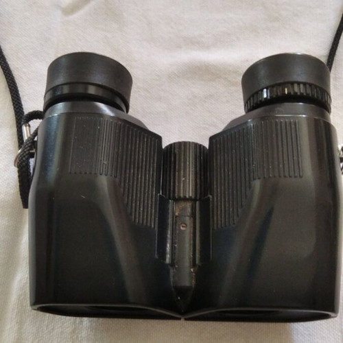 Nikon binoculars like new