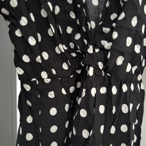 Zara black dress with white polka dots -  6,00 - Vendora.cy