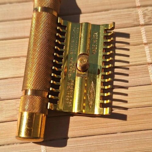 Gillette New Bostonian Long Comb DE Vintage Razor used, circa 1930