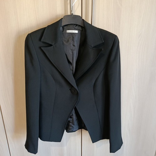 Women's black jacket made in Italy like new, size 38