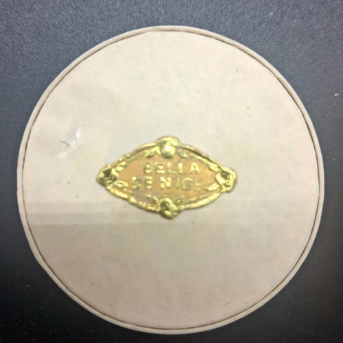 Vintage Bella de Nice Poudre de Riz powder box used, full