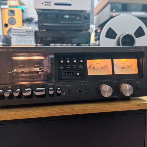 Technics RS-630T vintage stereo cassette deck