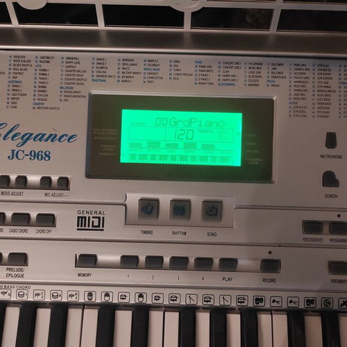 Elegance JC-978 Keyboard like new with Audio Master KS001 stand