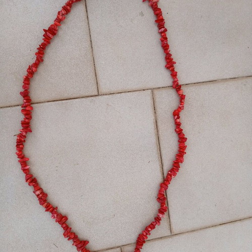 Necklace with red coral, like new, 45cm length