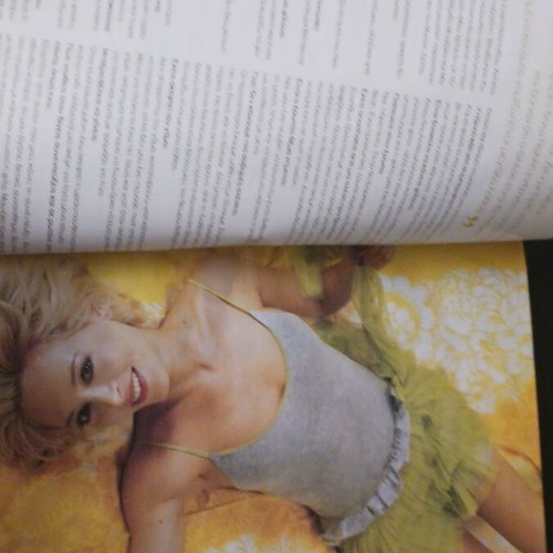 Thelo magazine with Evi Adam & Fai Xyla, May 2004