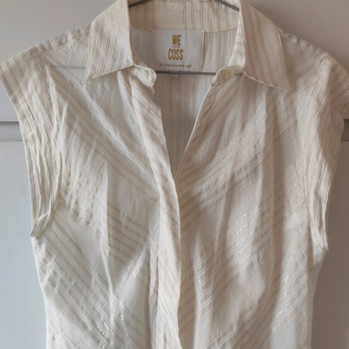 We Coss sleeveless shirt cream color like new, size L