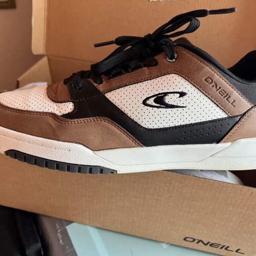 O'Neill Cambria Men Low Sneakers size 45 like new, brown white black