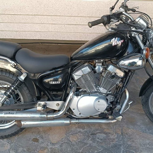 Yamaha Virago XV 250 motorcycle like new, 250cc, 1996