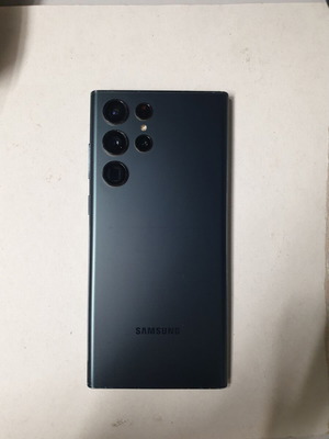 Samsung Galaxy S22 Ultra used, 12GB RAM, 512GB, green, cracked screen