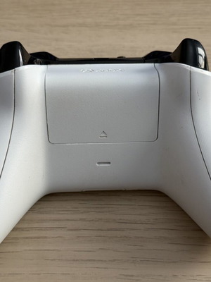 Xbox One/One X white controller, genuine