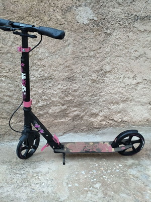 Spooky Aluminum Scooter used, foldable with shock absorber pink