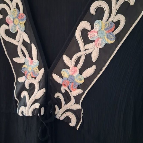 Kaftan black with embroidery Viva like new, sizes S/M