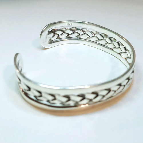 Silver bracelet cuff like new