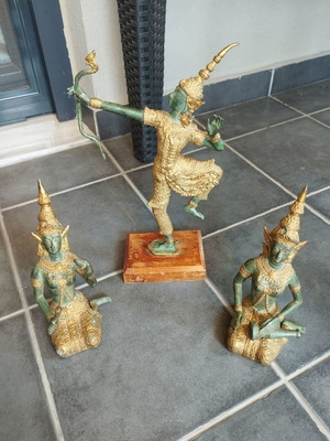 Decorative figurines used with Eastern theme, set of 3 pieces
