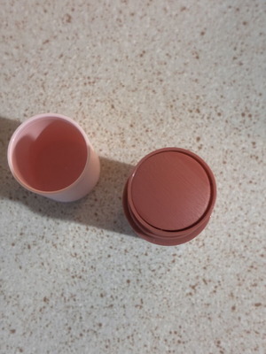 Ρουζ Kylie Cosmetics καινούργιο