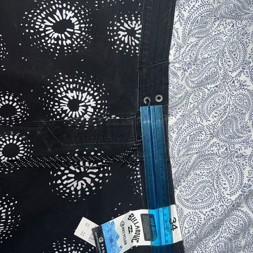 Billabong swim shorts size M new, black