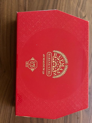 Συλλεκτικό κουτί κουβανέζικων πουρών H.Upmann Year of the Tiger 2022 Magnum 52 σαν καινούργιο