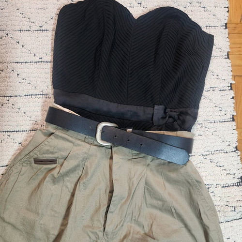 H&M Black Corset Top like new with bow