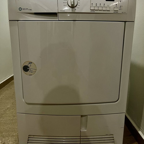 Electrolux Clothes Dryer like new, 6 kg capacity