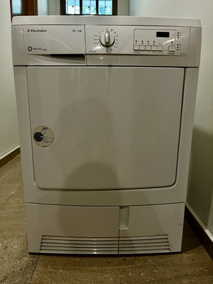 Electrolux Clothes Dryer like new, 6 kg capacity