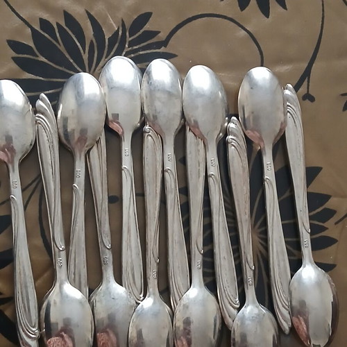 Silver plated 800 teaspoons set of 12 like new